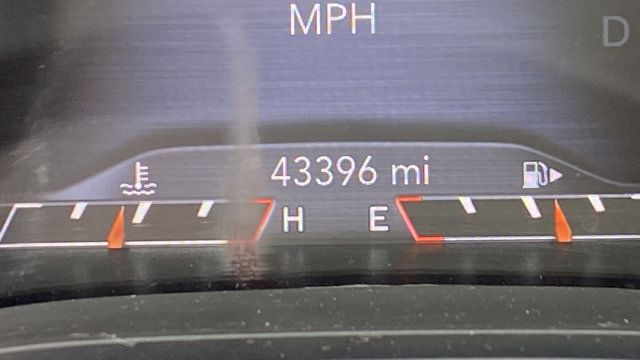 Used 2019 Jeep Cherokee Limited AWD/4WD image 10