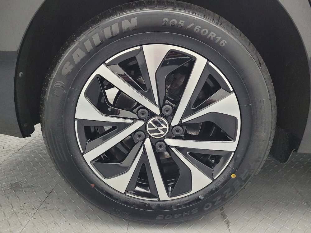 Used 2025 Volkswagen Jetta S FWD image 31