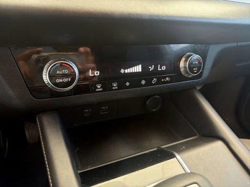 Used 2022 Mitsubishi Outlander ES FWD image 24