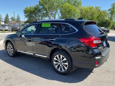 Used 2019 Subaru Outback 3.6R Touring w/ Popular Package #3A AWD/4WD image 4