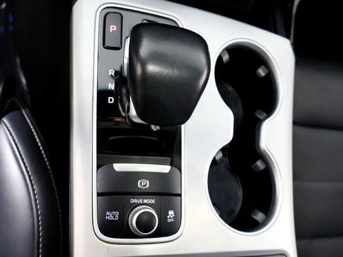 Used 2018 Kia Stinger GT2 image 37