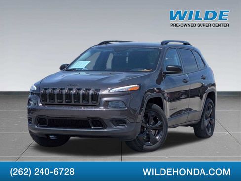 Used 2016 Jeep Cherokee Sport w/ Cold Weather Group AWD/4WD image 1