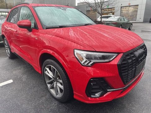 Used 2022 Audi Q3 2.0T Premium Plus w/ Premium Plus Package image 1