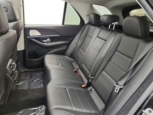 Used 2024 Mercedes-Benz GLE 350 4MATIC image 16