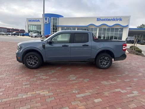 Used 2025 Ford Maverick XLT w/ XLT Luxury Package AWD/4WD image 3