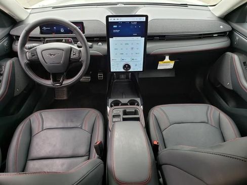 Used 2025 Ford Mustang Mach-E Premium w/ Sport Appearance Package image 18