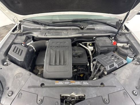 Used 2017 GMC Terrain SLE image 30