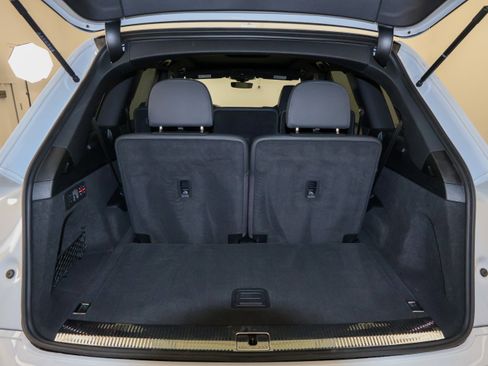 Used 2021 Audi SQ7 Premium Plus image 12