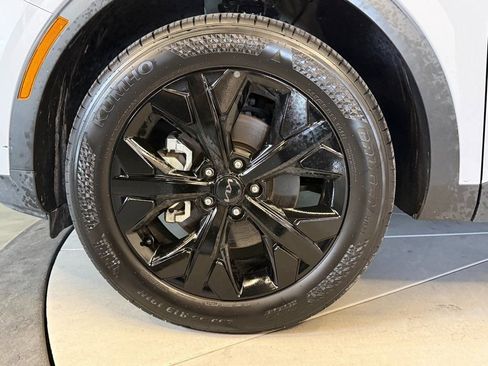 Used 2025 Kia Sportage X-Line w/ Premium Package image 27
