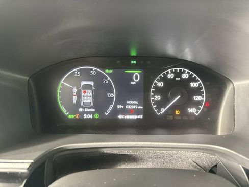 Used 2025 Honda CR-V Sport Touring image 16