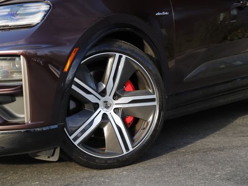 Used 2024 Porsche Macan Turbo Electric image 2