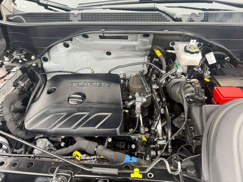 Used 2025 Buick Encore GX Preferred image 32