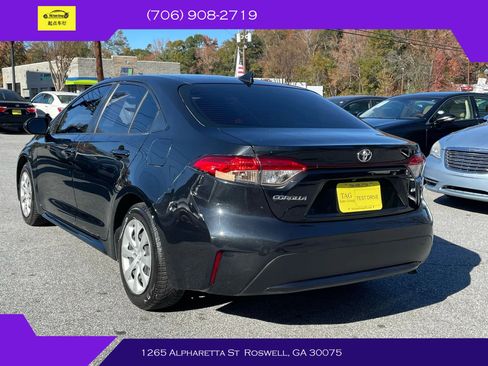 Used 2021 Toyota Corolla LE FWD image 6