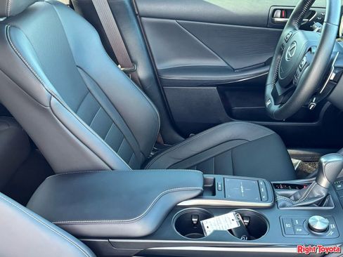 Used 2025 Lexus IS 350 F Sport w/ Navigation Package RWD image 12