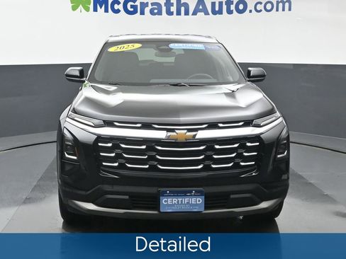 Used 2025 Chevrolet Equinox LT FWD image 3