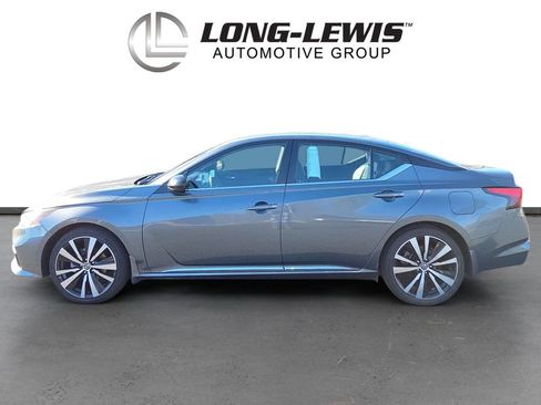 Used 2020 Nissan Altima 2.5 SR image 2