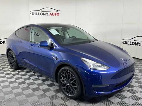 Used 2021 Tesla Model Y Long Range AWD/4WD image 12