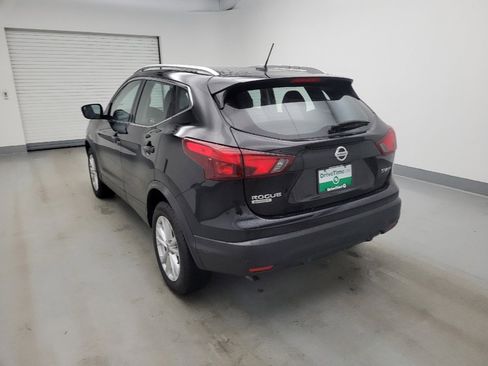 Used 2019 Nissan Rogue Sport SV AWD/4WD image 5