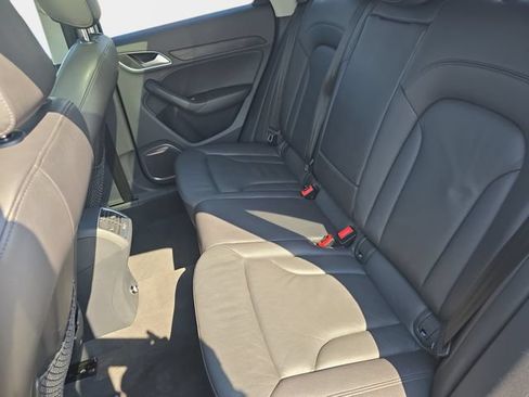 Used 2015 Audi Q3 2.0T Prestige w/ Prestige Package AWD/4WD image 17