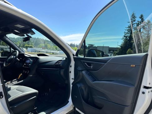 Certified 2022 Subaru Forester Wilderness AWD/4WD image 16