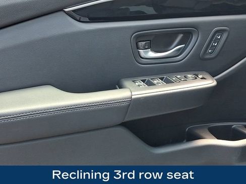 Used 2025 Honda Pilot Touring image 20