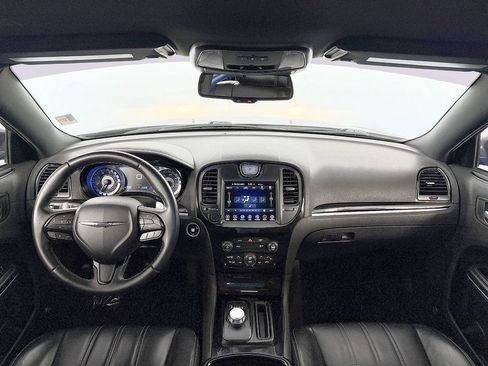 Used 2017 Chrysler 300 S RWD image 48