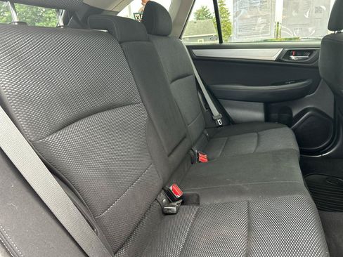 Used 2017 Subaru Outback 2.5i Premium AWD/4WD image 24