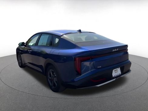 Used 2025 Kia K4 LXS image 10