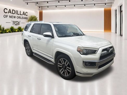 Used 2016 Toyota 4Runner Limited RWD image 3