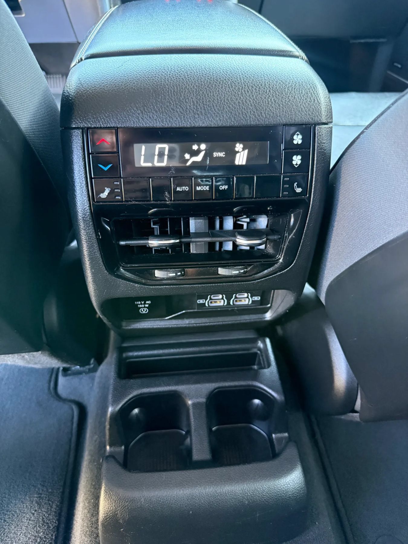 Used 2021 Jeep Grand Cherokee L Limited AWD/4WD image 37