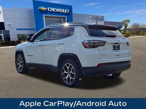 Used 2025 Jeep Compass Limited AWD/4WD image 23