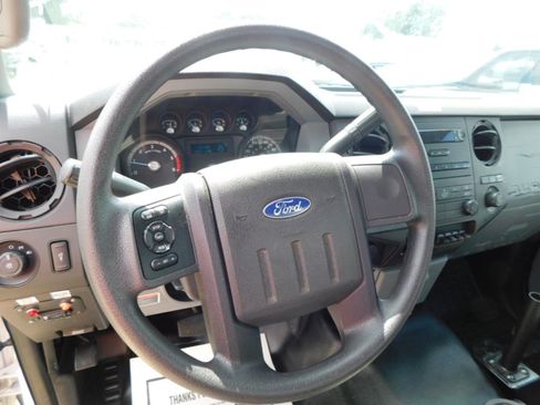 Used 2011 Ford F550 2WD Regular Cab Super Duty w/ PWR Equipment Group image 18