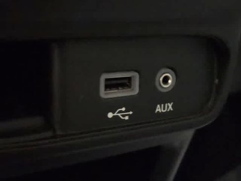 Used 2018 Chrysler Pacifica Touring Plus w/ S Appearance Package image 32