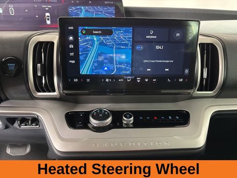 Used 2025 Ford Expedition Active AWD/4WD image 15