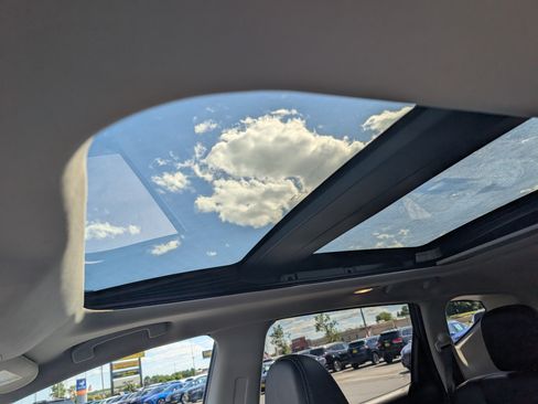 Used 2018 Nissan Murano Platinum AWD/4WD image 24