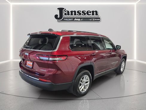 Used 2025 Jeep Grand Cherokee L Laredo w/ MOPAR Finishing Package AWD/4WD image 5