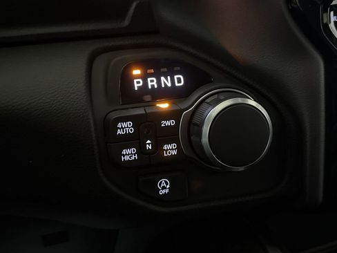 New 2026 RAM 1500 Big Horn AWD/4WD image 18