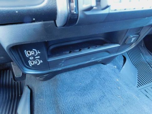 New 2025 RAM 2500 Tradesman image 27