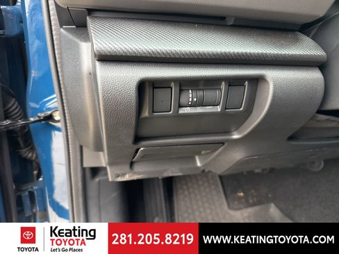 Used 2024 Subaru Crosstrek 2.5i Wilderness w/ Crosstrek Mirror Package image 13