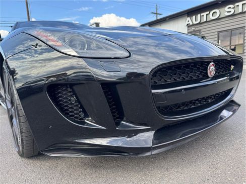Used 2017 Jaguar F-TYPE R AWD/4WD image 50