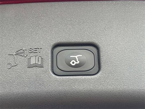 New 2026 Lincoln Nautilus Reserve image 13