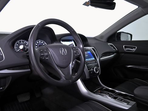 Used 2018 Acura TLX V6 w/ Technology Package FWD image 13