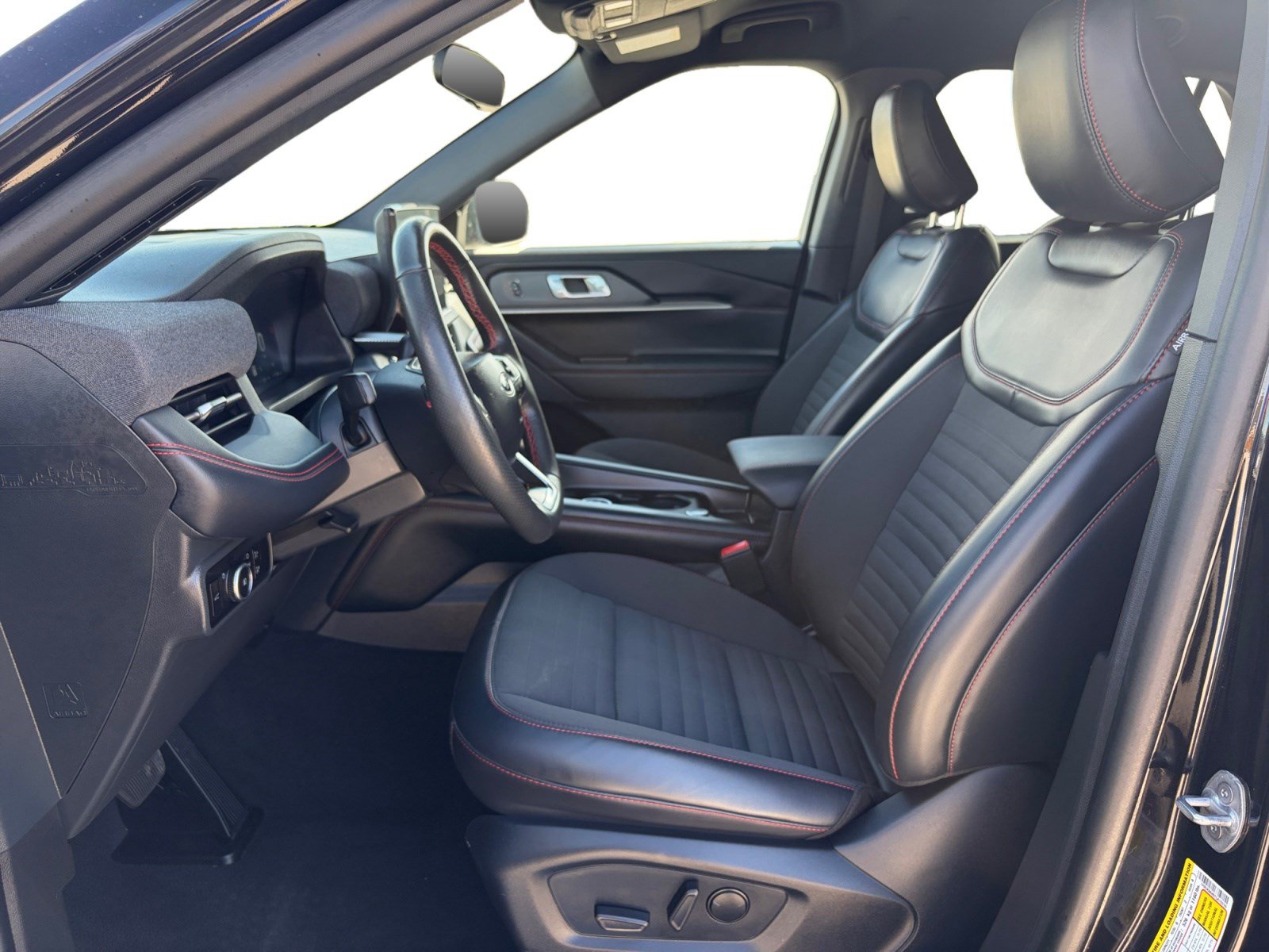 Used 2026 Ford Explorer ST-Line AWD/4WD image 11