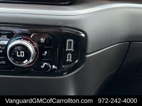 New 2026 GMC Sierra 1500 SLT AWD/4WD image 18
