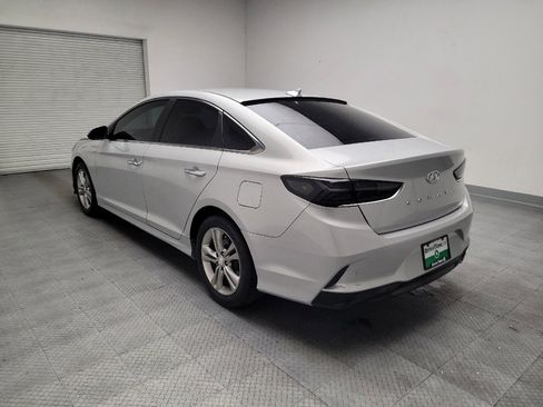 Used 2018 Hyundai Sonata SEL w/ Tech Package 02 FWD image 5