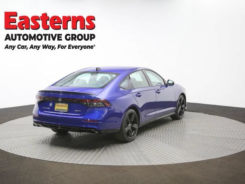 Used 2025 Honda Accord Sport image 41