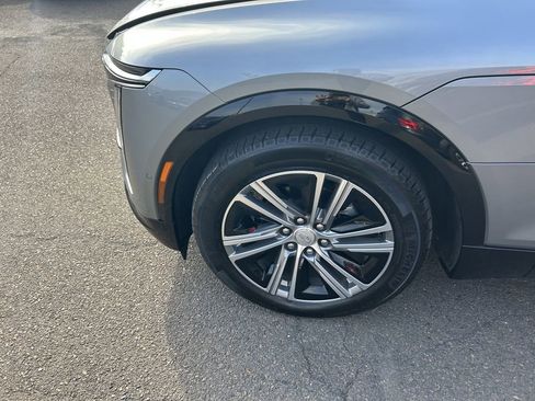 Used 2024 Cadillac Lyriq Luxury image 30