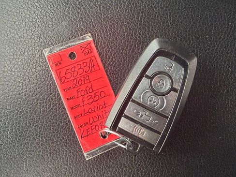 Used 2019 Ford F350 Lariat w/ Lariat Ultimate Package image 37