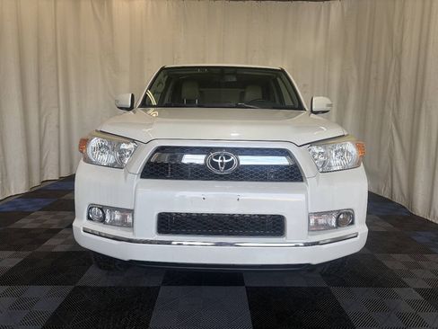 Used 2012 Toyota 4Runner Limited AWD/4WD image 4