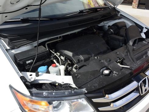 Used 2015 Honda Odyssey Touring Elite image 62